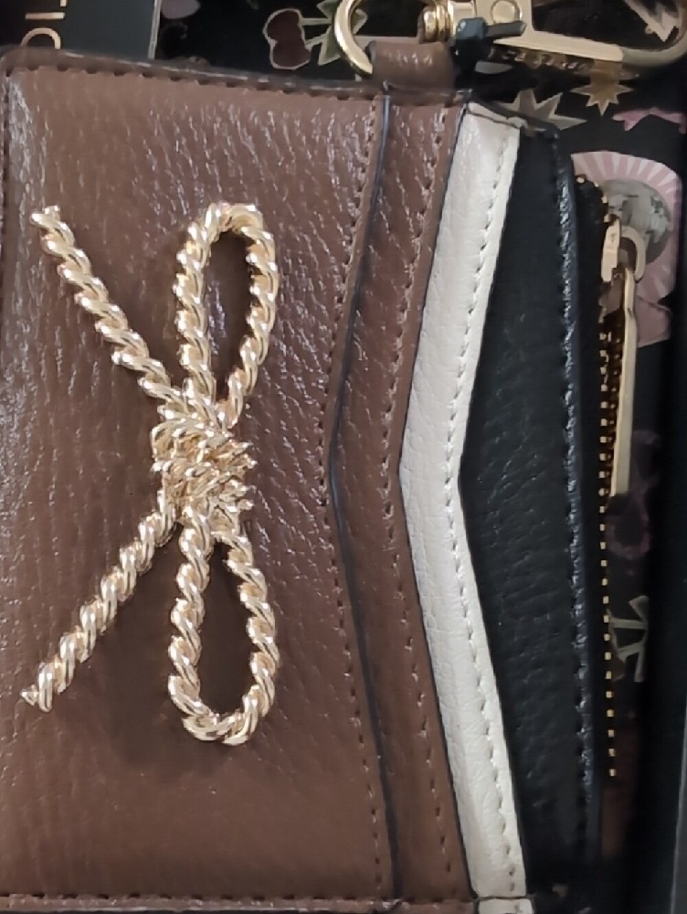 BCBGeneration Brown, Black & White Card Holder with Gold Bow Keychain - Picture 3 of 3